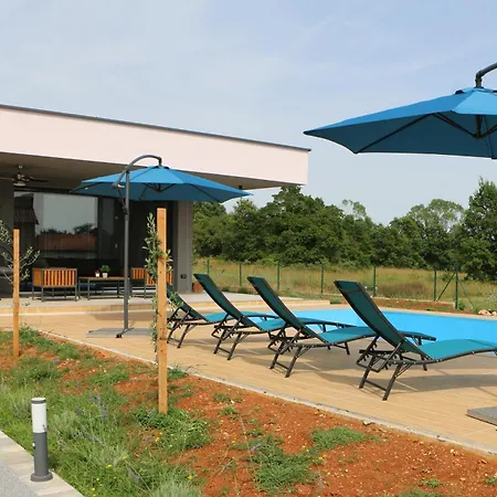 Villa Lavender